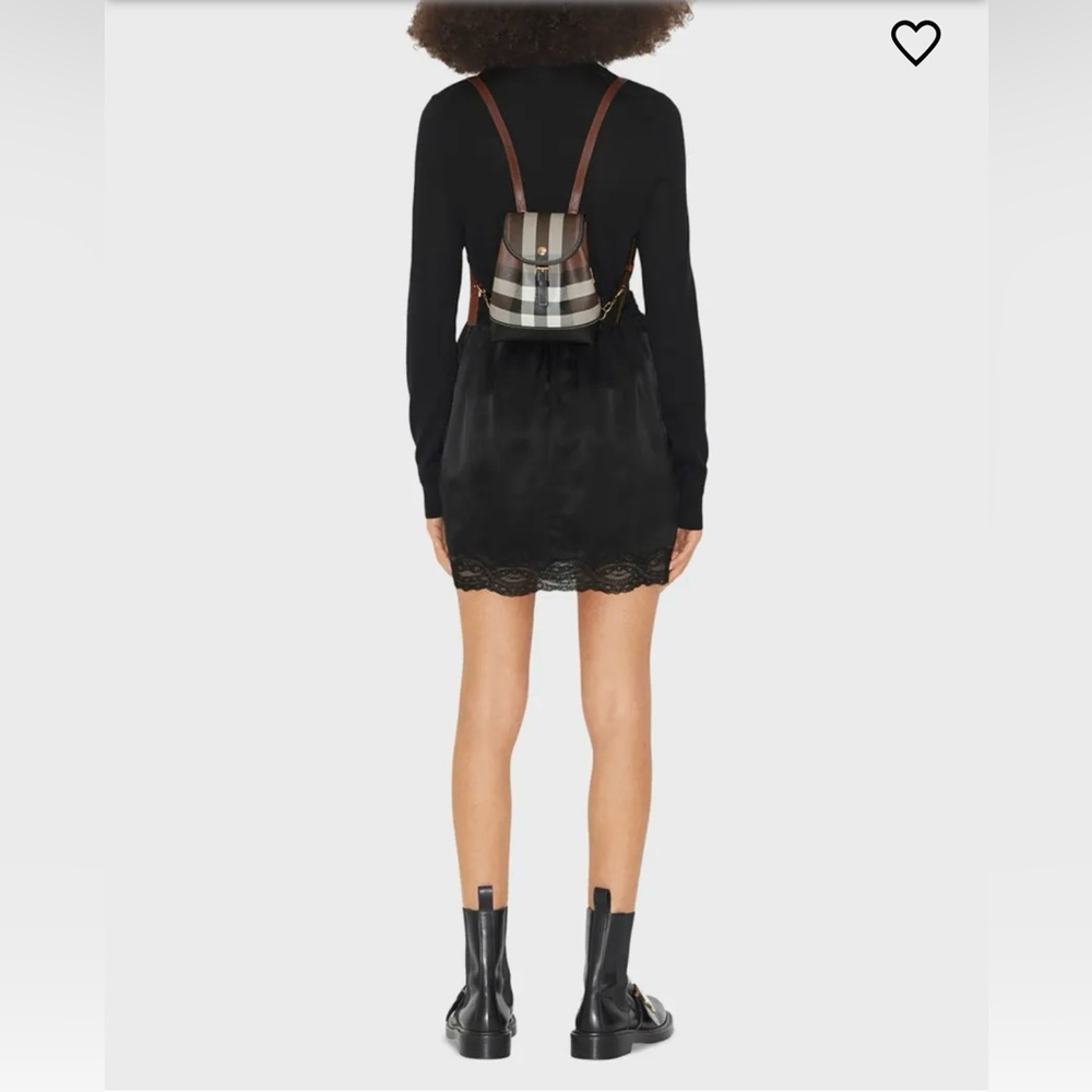 ❌SOLD❤️Burberry NWT Micro Check Leather Backpack - Picture 6 of 11